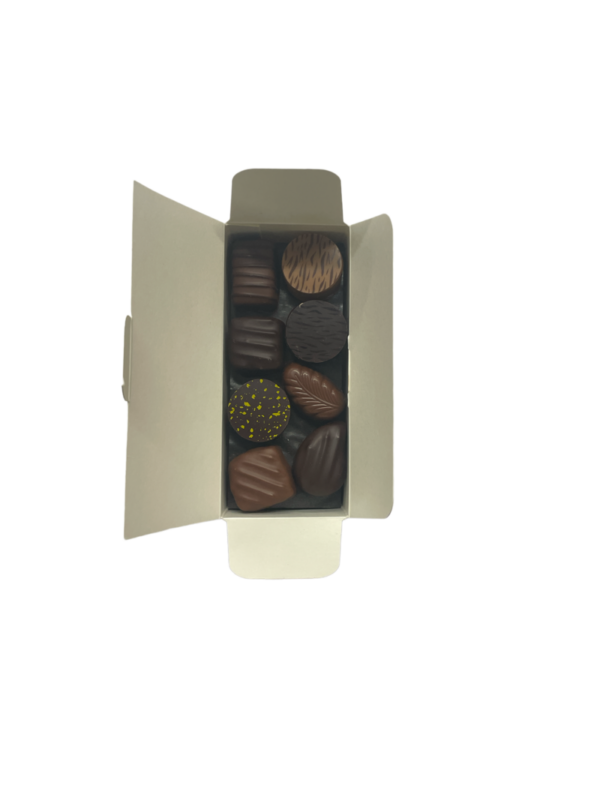 Ballotin Blanc Graphique 165g Chocolats Assortis Chocolaterie Schaal